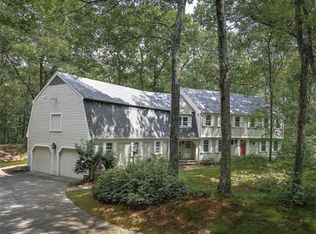 105 Farm Rd, Sherborn, MA 01770