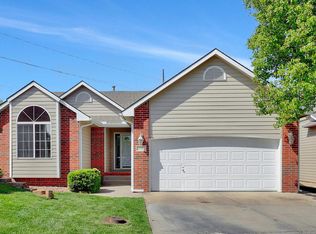 1950 S Webb Rd UNIT 117, Wichita, KS 67207