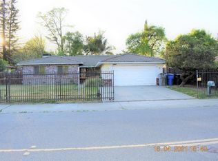 6860 Pocket Rd, Sacramento, CA 95831