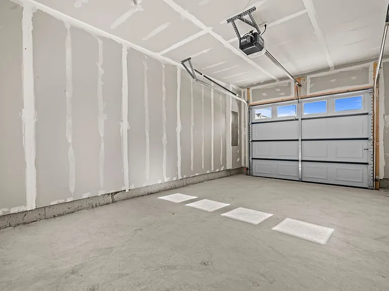 258 Soft Rush Ln — Photo 22