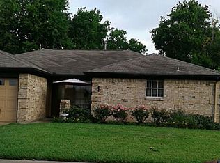 5923 Ollia Cir, Pasadena, TX 77505