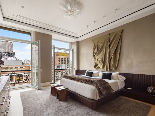 561 Broadway image 12 of 22