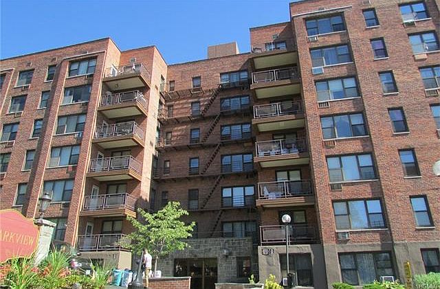1st image of 121 S Highland Ave APT 2L