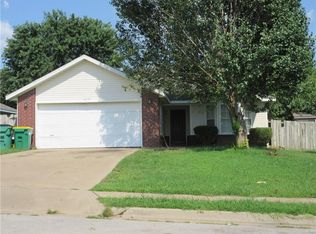 2635 Hidden Lake St, Springdale, AR 72764