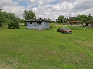 7 W Matthews St, Dermott, AR 71638