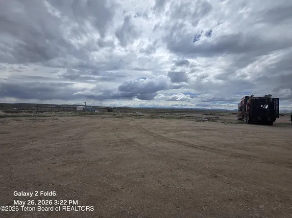 15 Fear Ln, Big Piney, WY 83113