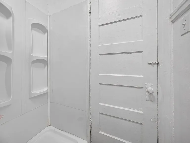3744 Gravois Ave #1F — Photo 16