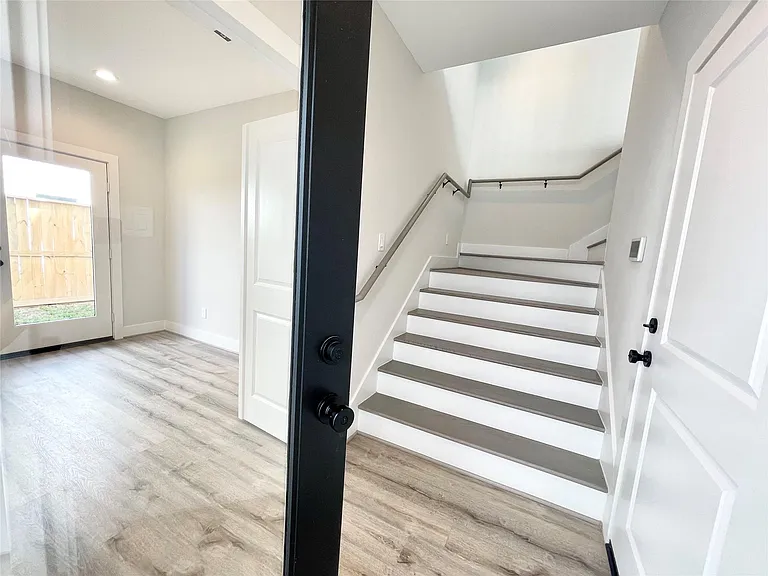 3716 Creekmont Gardens Ln — Photo 9