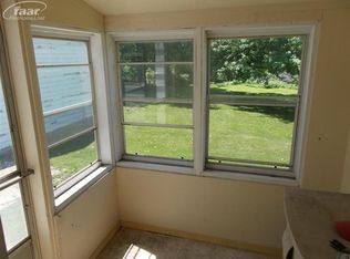 4014 S Seymour Rd, Swartz Creek, MI 48473