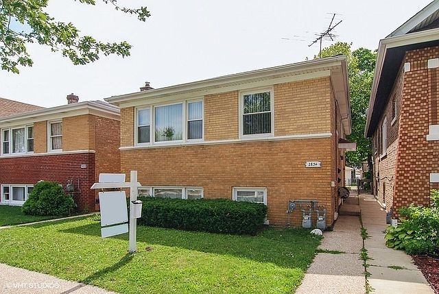 1st image of 2834 Highland Ave