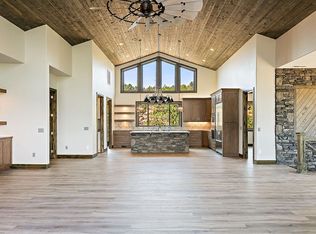 3663 S Eagles Way, New Harmony, UT 84757