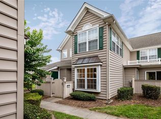 2547 Old Greenbrier Rd, Chesapeake, VA 23325