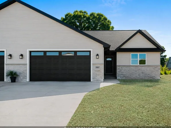 1837 London Rd, Green Bay, WI 54311