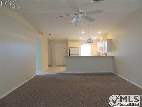 5th image of 1326 Country Club Blvd