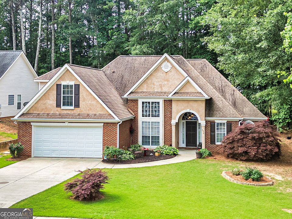 1st image of 392 Freeman Forest Dr