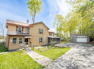 48 Seymour St, Pittsfield, MA 01201