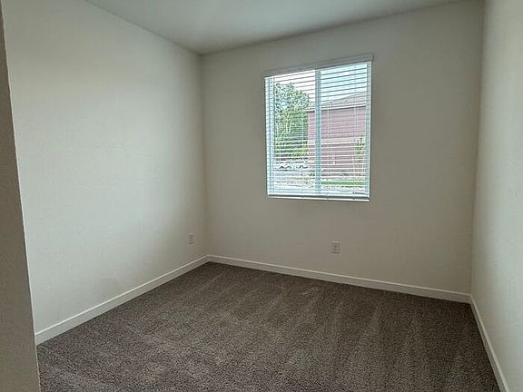 3rd image of 832 Villa St