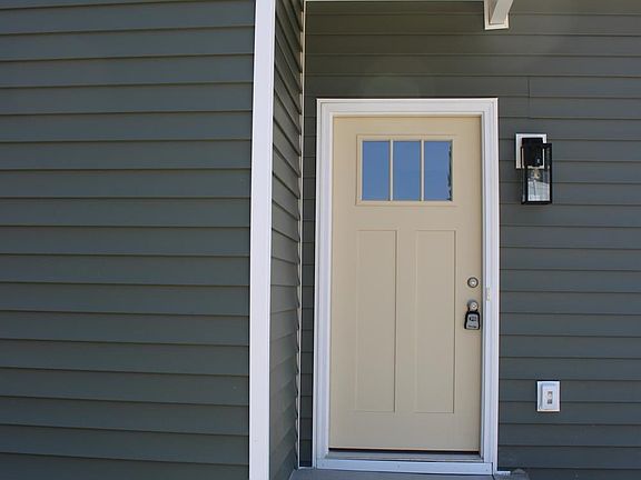 2nd image of 3 N Lot Ave