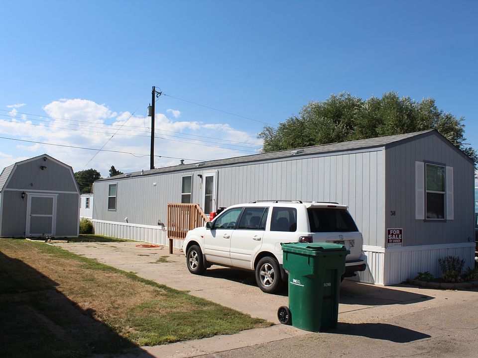 1st image of 140 23rd Ave