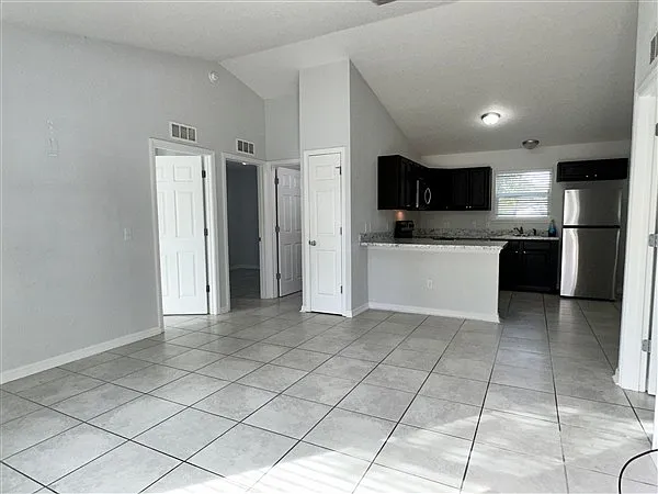 6292 NW 64th Ter — Photo 3