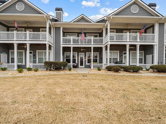 4th image of 181 Farriers Ln