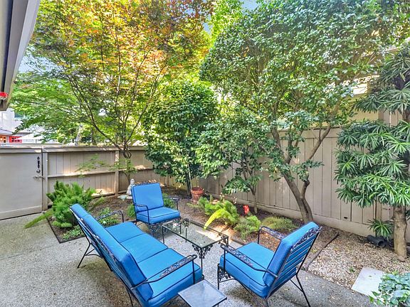 3rd image of 225 Hartnell Pl