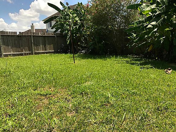 4th image of 7423 Edgecraft Dr