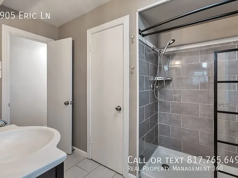 2905 Eric Ln — Photo 21
