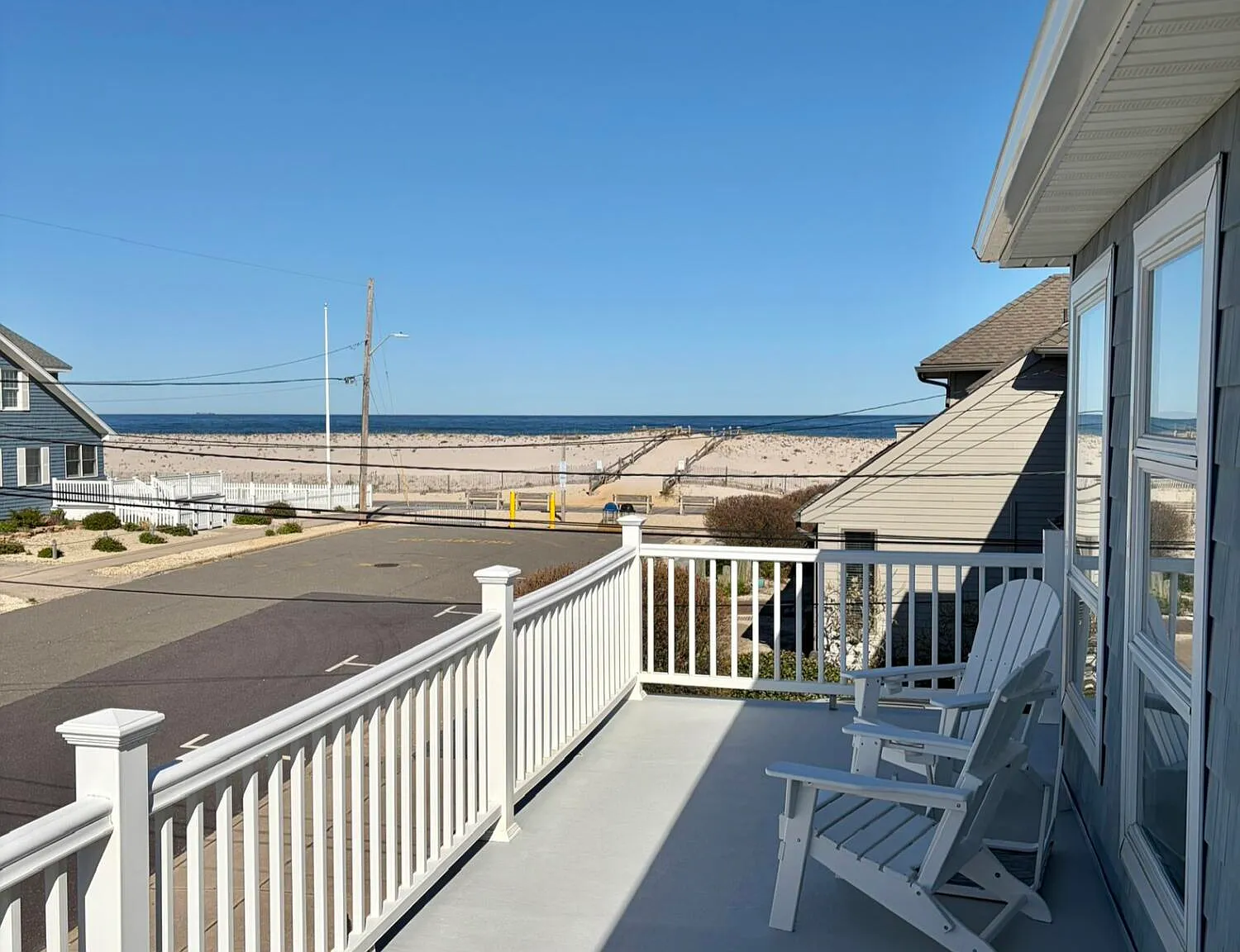 3 bed, 1300 sqft, $5,200 — Photo 4