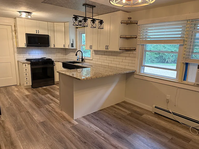274 Hanks Hill Rd — Photo 9