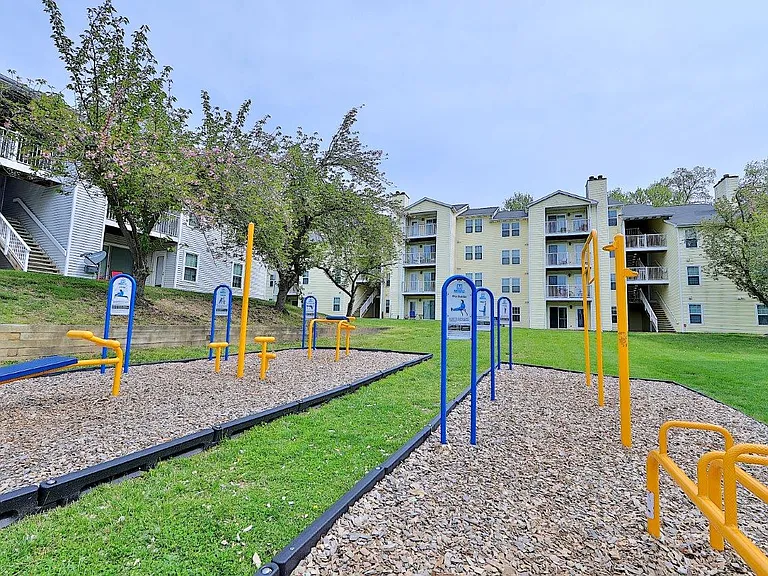 Chase Lea Apartment Homes — Photo 13