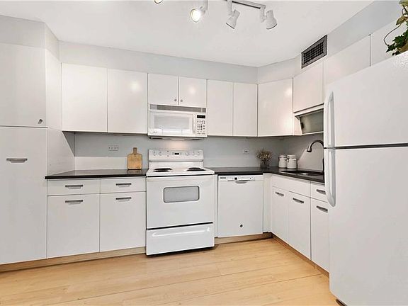 4th image of 12700 Lake Ave APT 2908