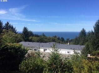 95884 Cape Dr, Brookings, OR 97415