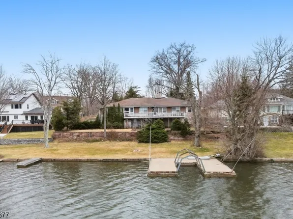 108 Long Pond Rd, West Milford Twp., NJ 07421