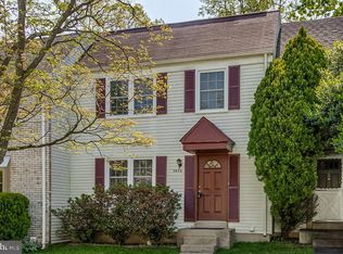 3025 Ellenwood Dr, Fairfax, VA 22031
