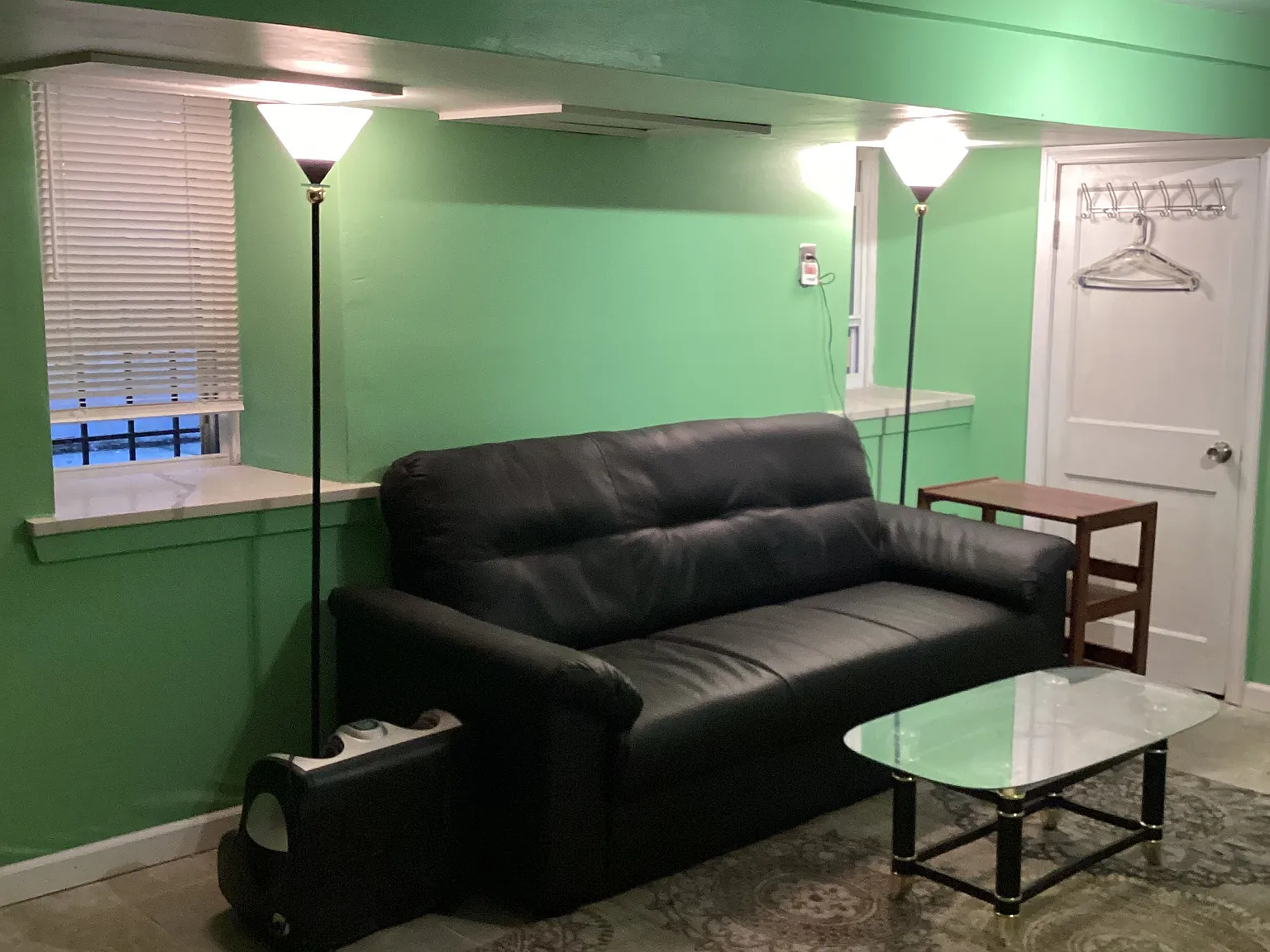 1 bed, $1,000 — Photo 4