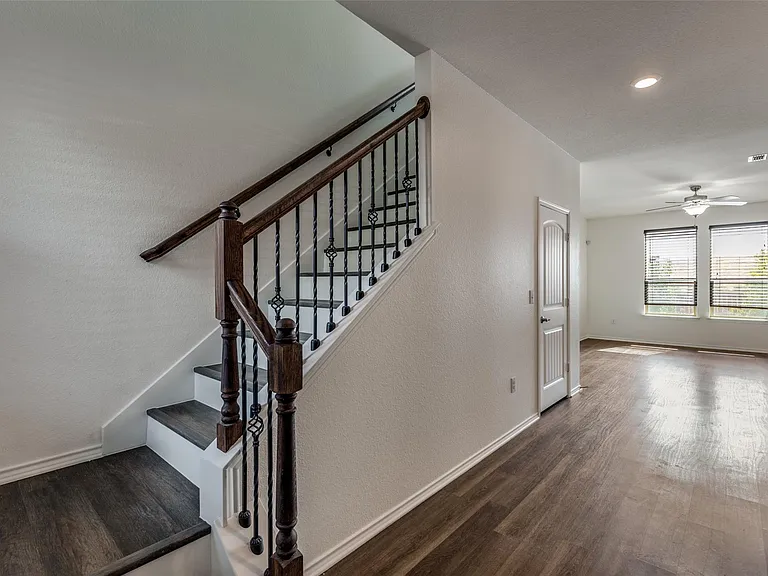 6209 Garden Rose Path — Photo 3