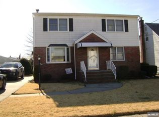 720 5th Ave, Lyndhurst, NJ 07071