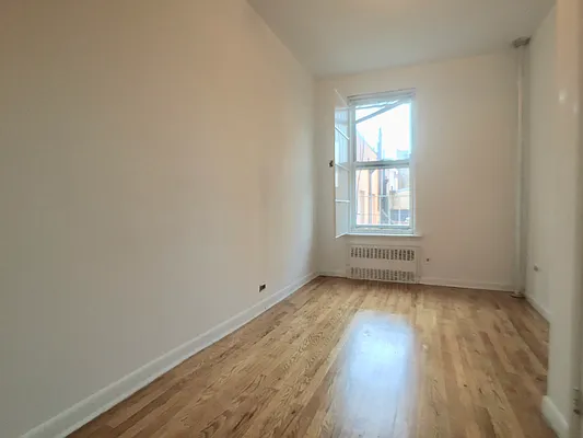 Rented by Sovereign Associates | media 20