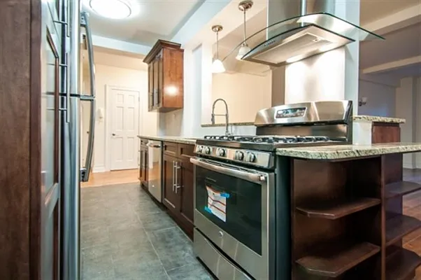 Rented by Citi Habitats | media 25