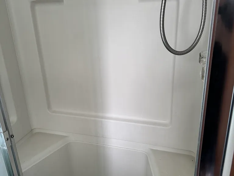 Ainaola Dr — Photo 2