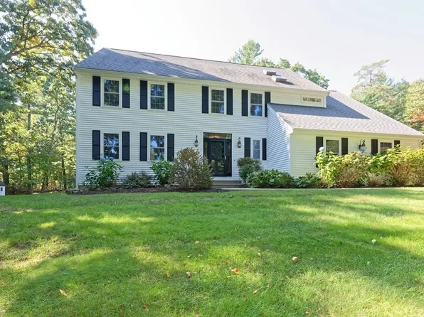 1575 Highland St, Holliston, MA 01746