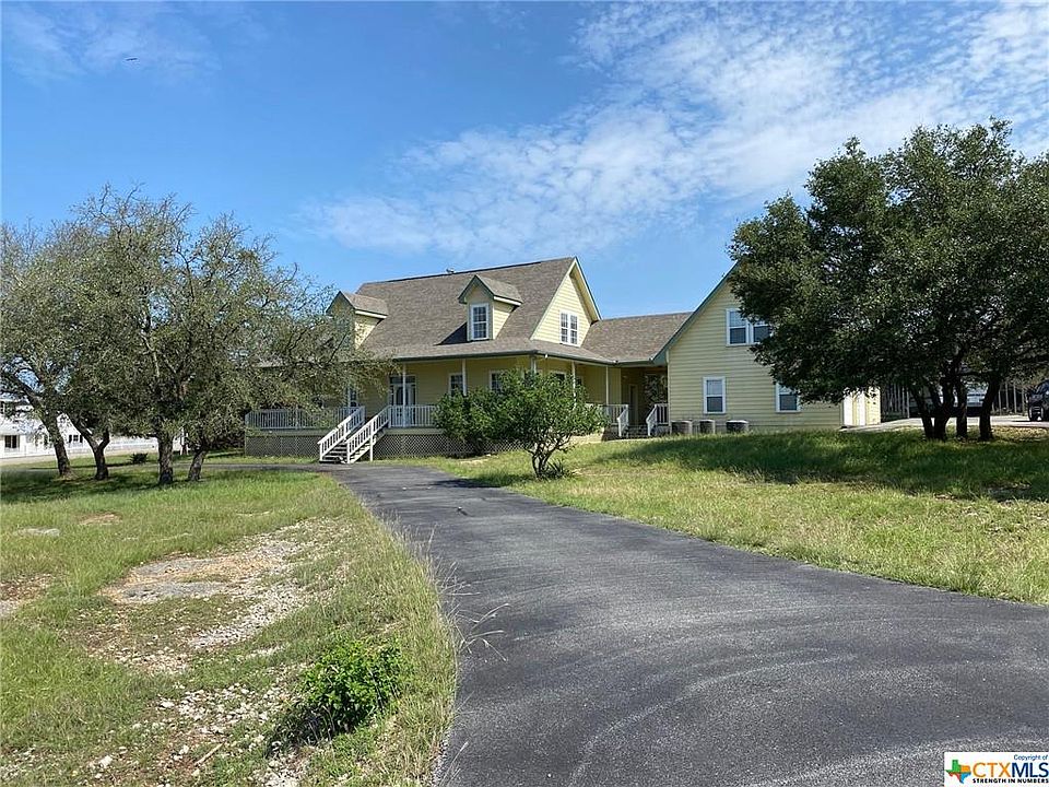 1st image of 1100 Stoneyridge Dr