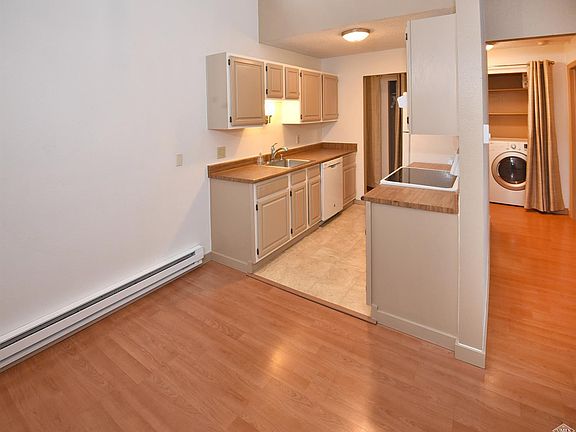 3rd image of 1050 W Beaver Creek Blvd Suite A302
