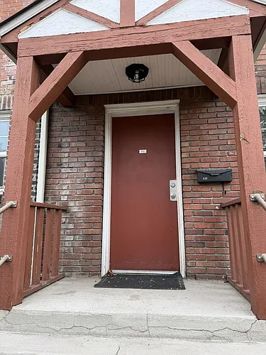 532 N Eldorado Ave Photo 1