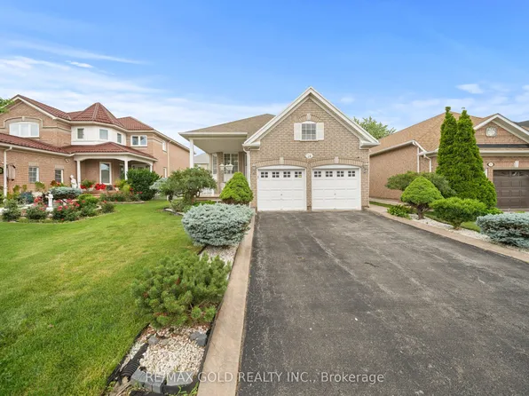 24 Fletchers Creek Blvd, Brampton, ON L6X 4R6