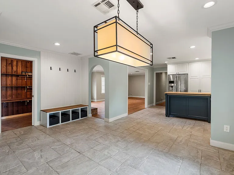 9333 Walterville Rd — Photo 10
