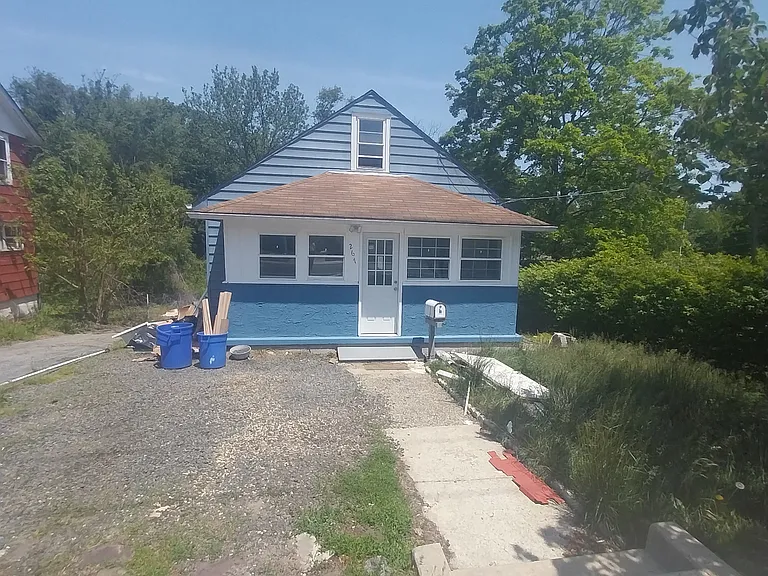 267 Berlin Rd — Photo 1