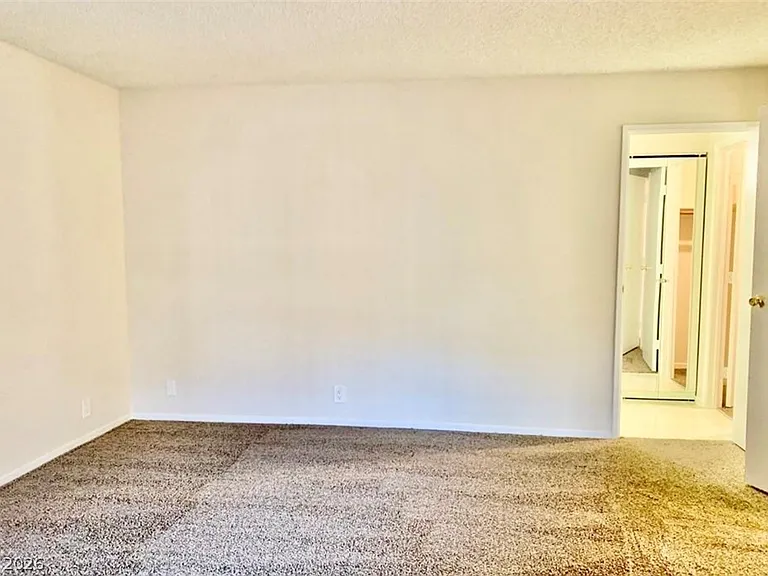 5061 Pioneer Ave #202 — Photo 17
