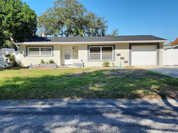6343 17th Pl N, Saint Petersburg, FL 33710